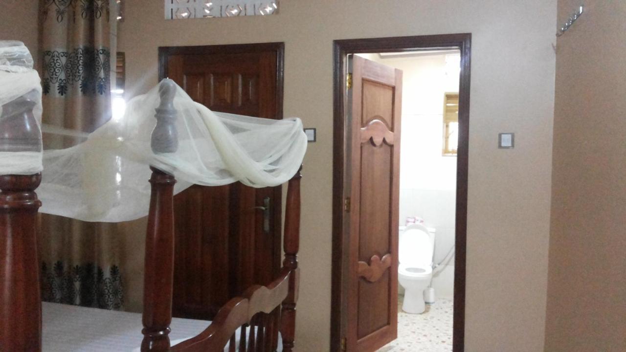 Rock Shadow Hotel Koboko Εξωτερικό φωτογραφία