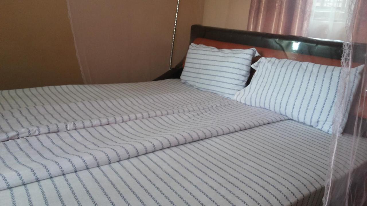 Rock Shadow Hotel Koboko Εξωτερικό φωτογραφία