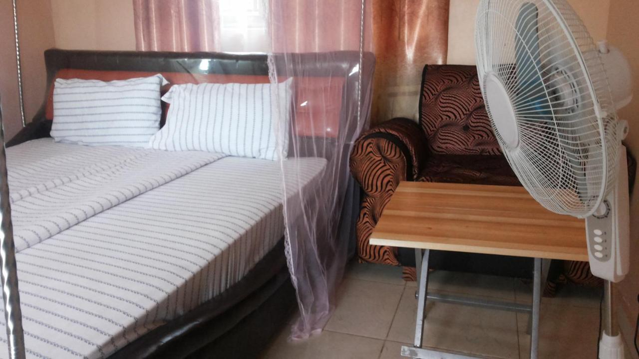 Rock Shadow Hotel Koboko Εξωτερικό φωτογραφία